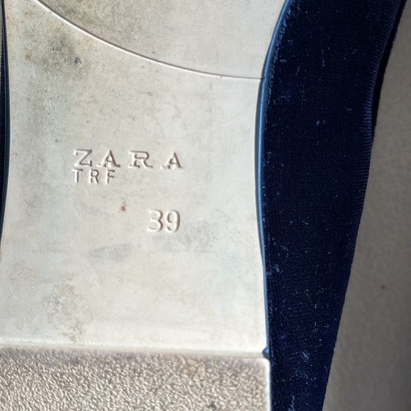 Zara blue velvety loafers / flats, size 39. - Picture 8 of 8